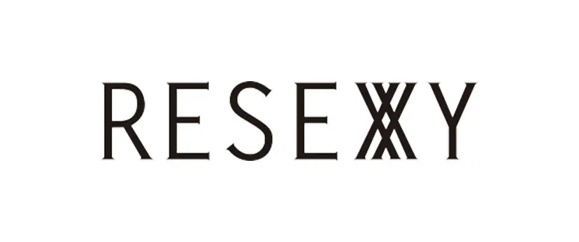 「もっと、魅力的に。」RESEXXYの世界観をSNSで発信し、憧れを創造する仕事